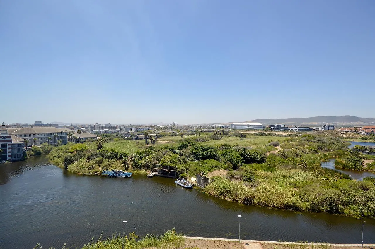 Waters Edge Luxury Apartments Cape Town