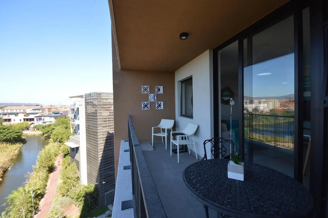 Waters Edge Luxury Apartments Cape Town